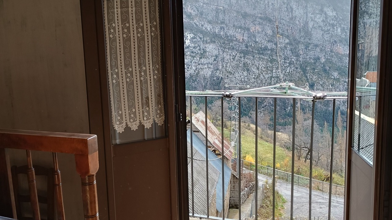 Photo of Bedroom in Sin
