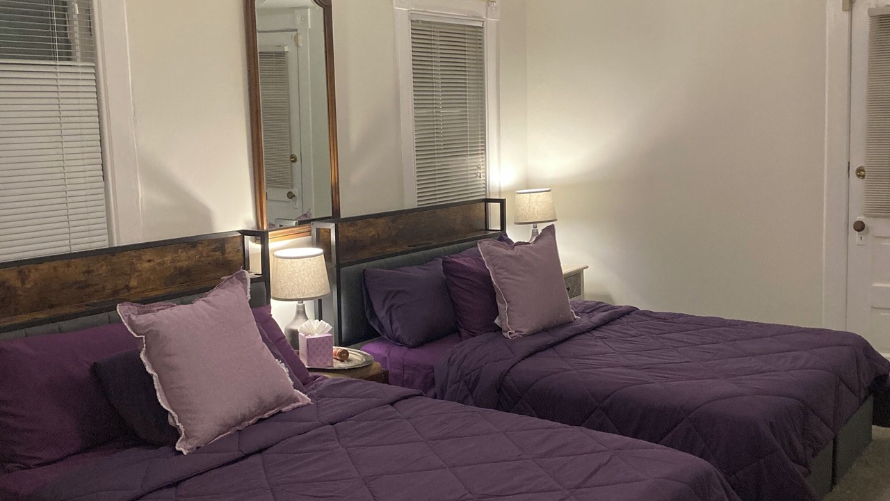 Photo of Bedroom in Historic District