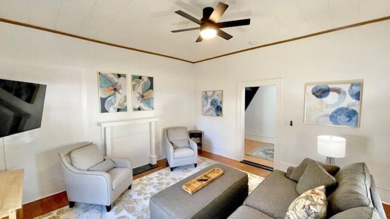 Photo of Livingroom in Wendell