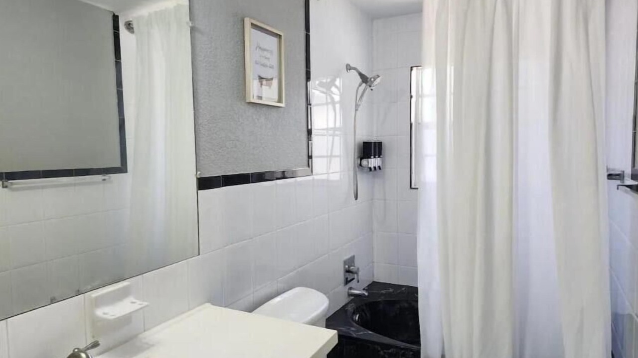 Photo of Bathroom in Ives Estates