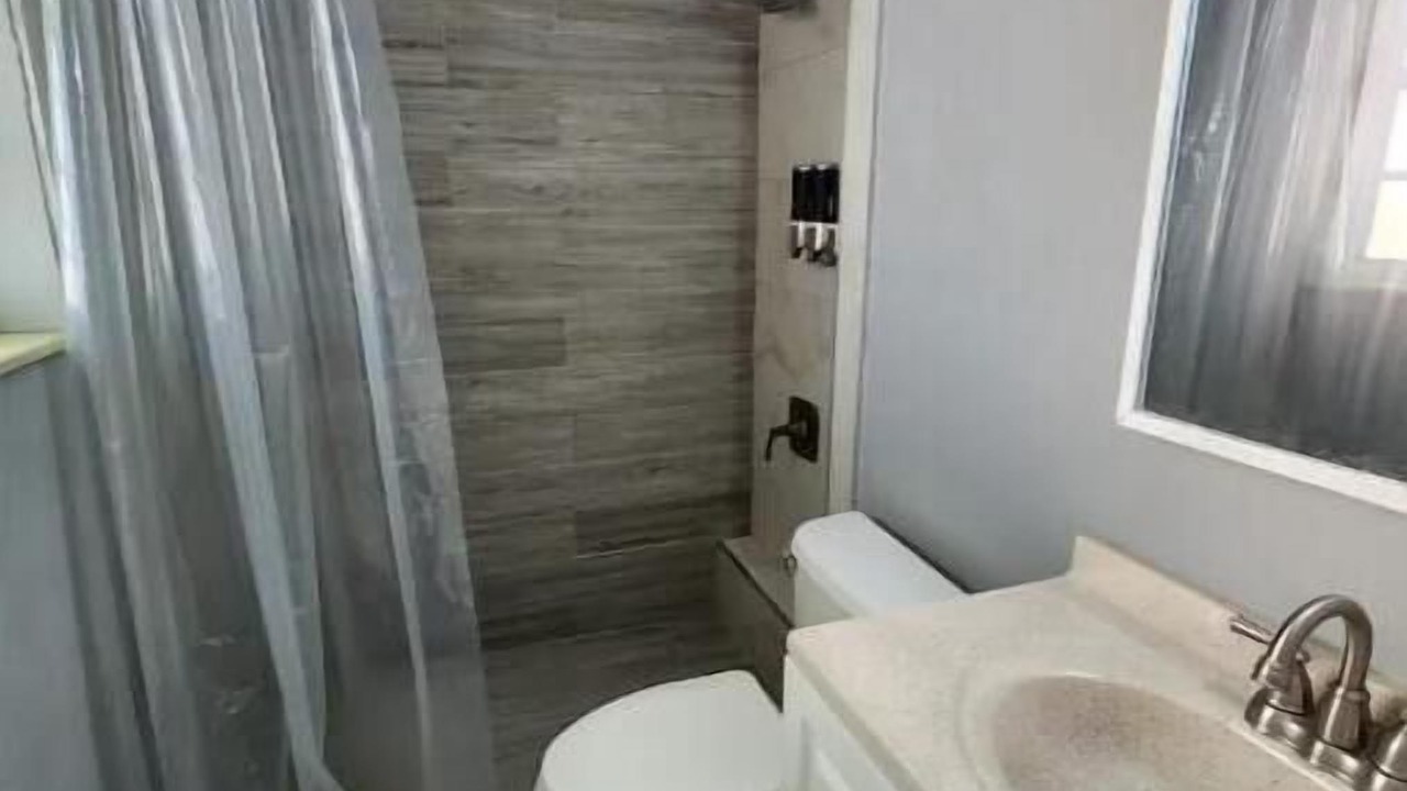 Photo of Bathroom in Ives Estates