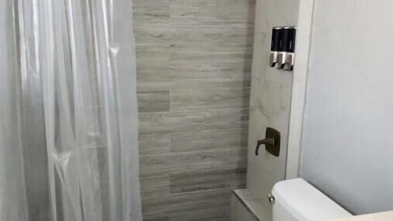 Photo of Bathroom in Ives Estates