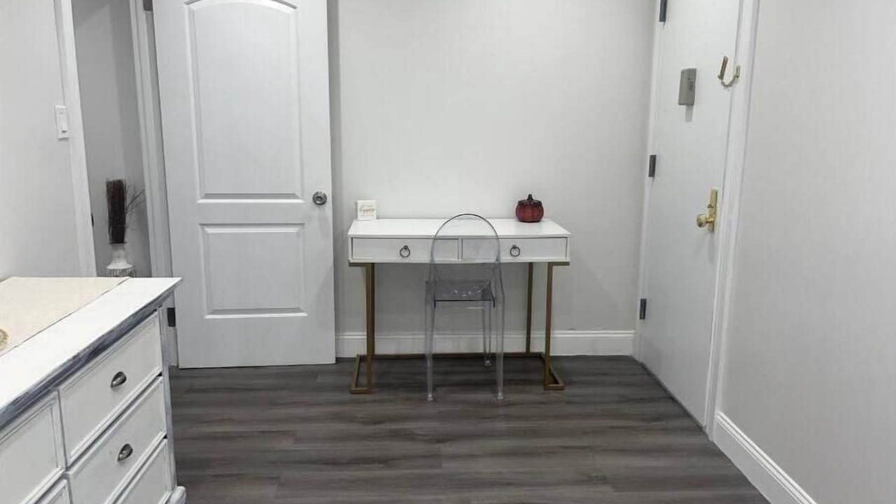 Photo of Others in Castle Hill