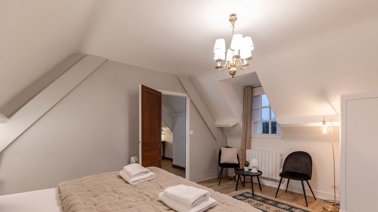 Photo of Bedroom in Barneville-la-Bertran