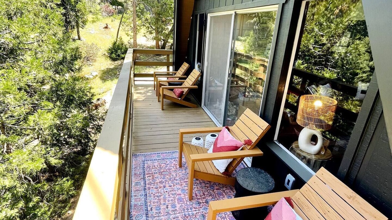 Photo of Outdoor in Lake Arrowhead