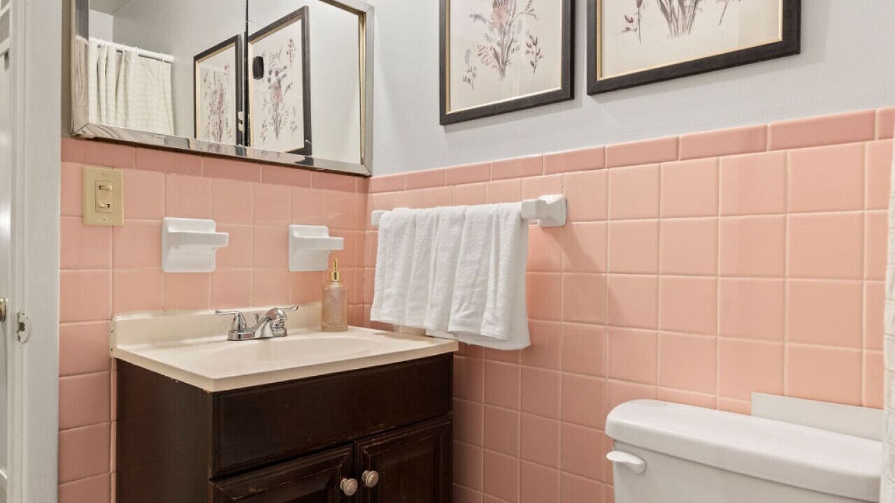 Photo of Bathroom in Maple Heights
