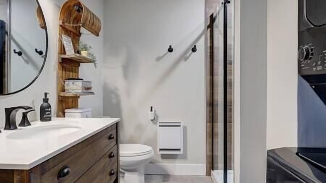 Photo of Bathroom in Magog