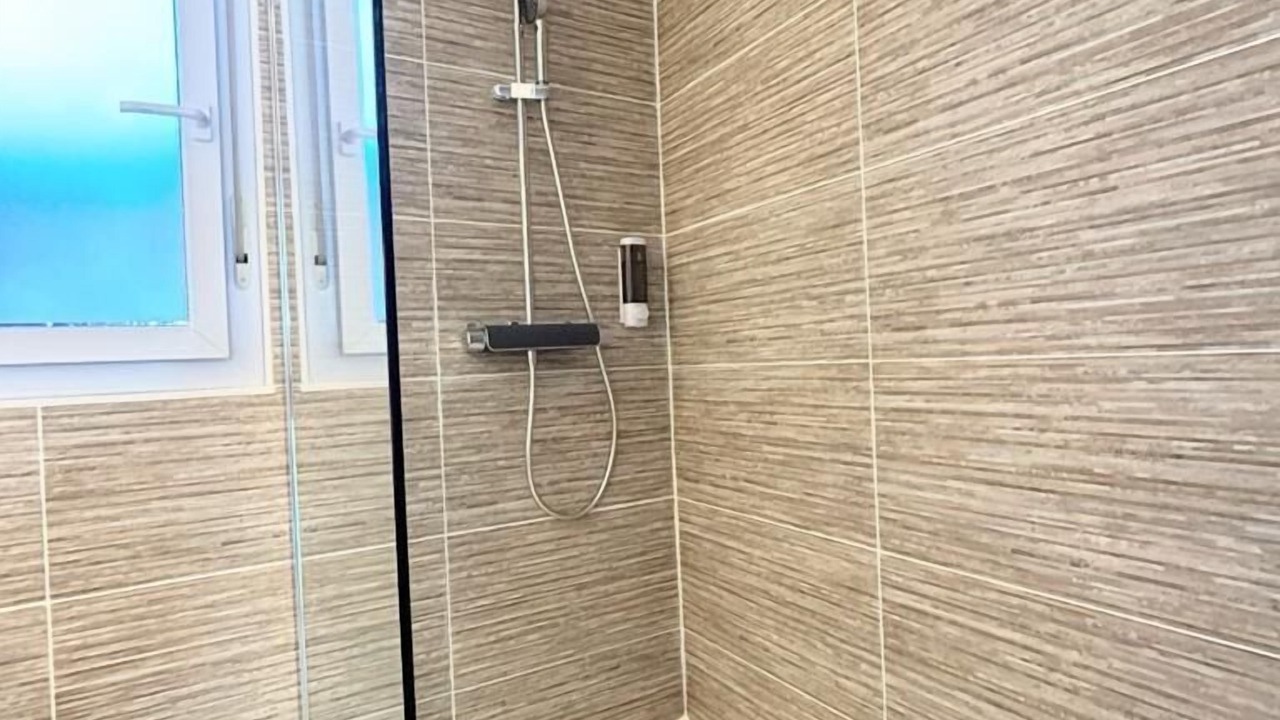 Photo of Bathroom in Castelnau-d'Estretefonds