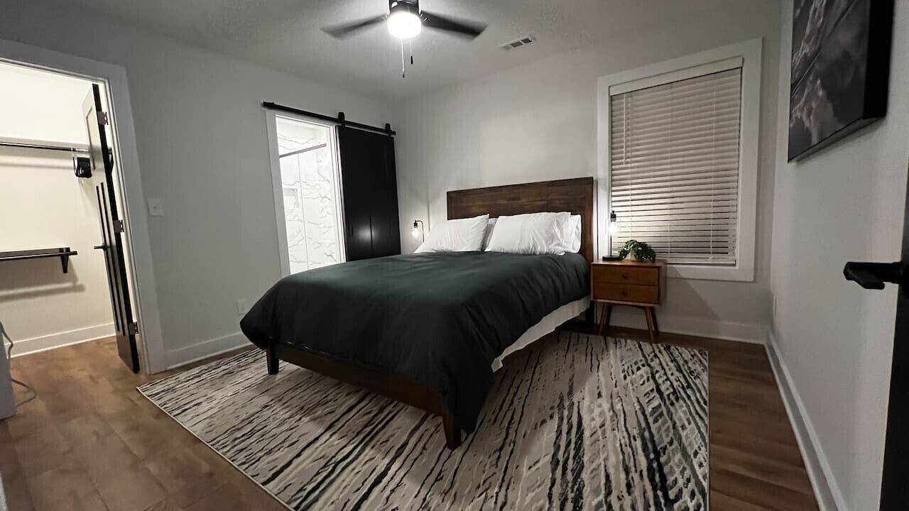 Photo of Bedroom in Sunset Beach
