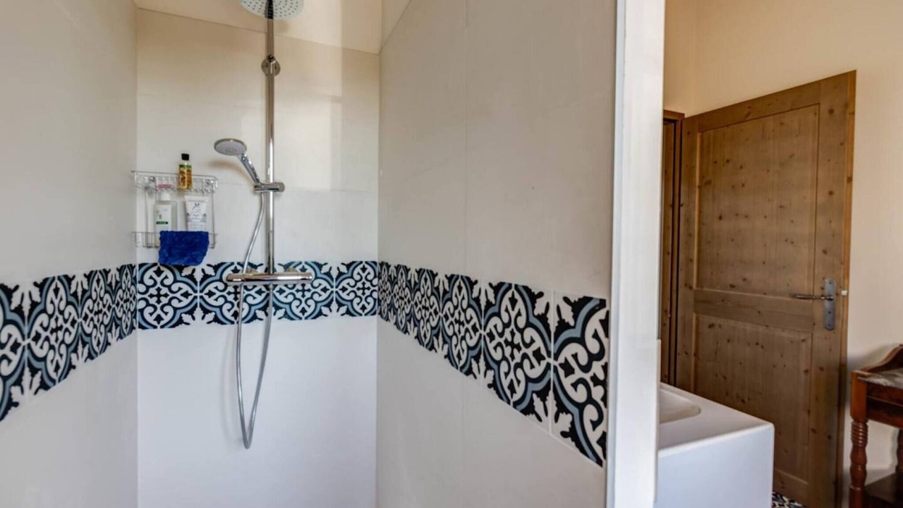 Photo of Bathroom in Grazac