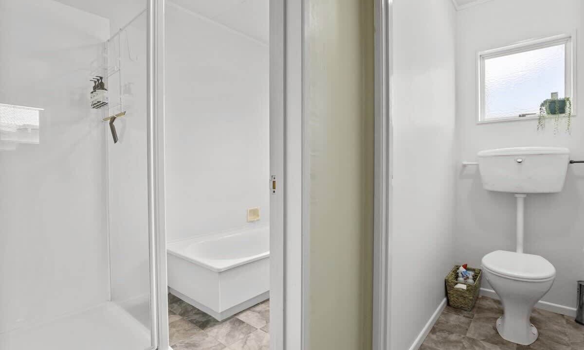 Photo of Bathroom in Lynmore