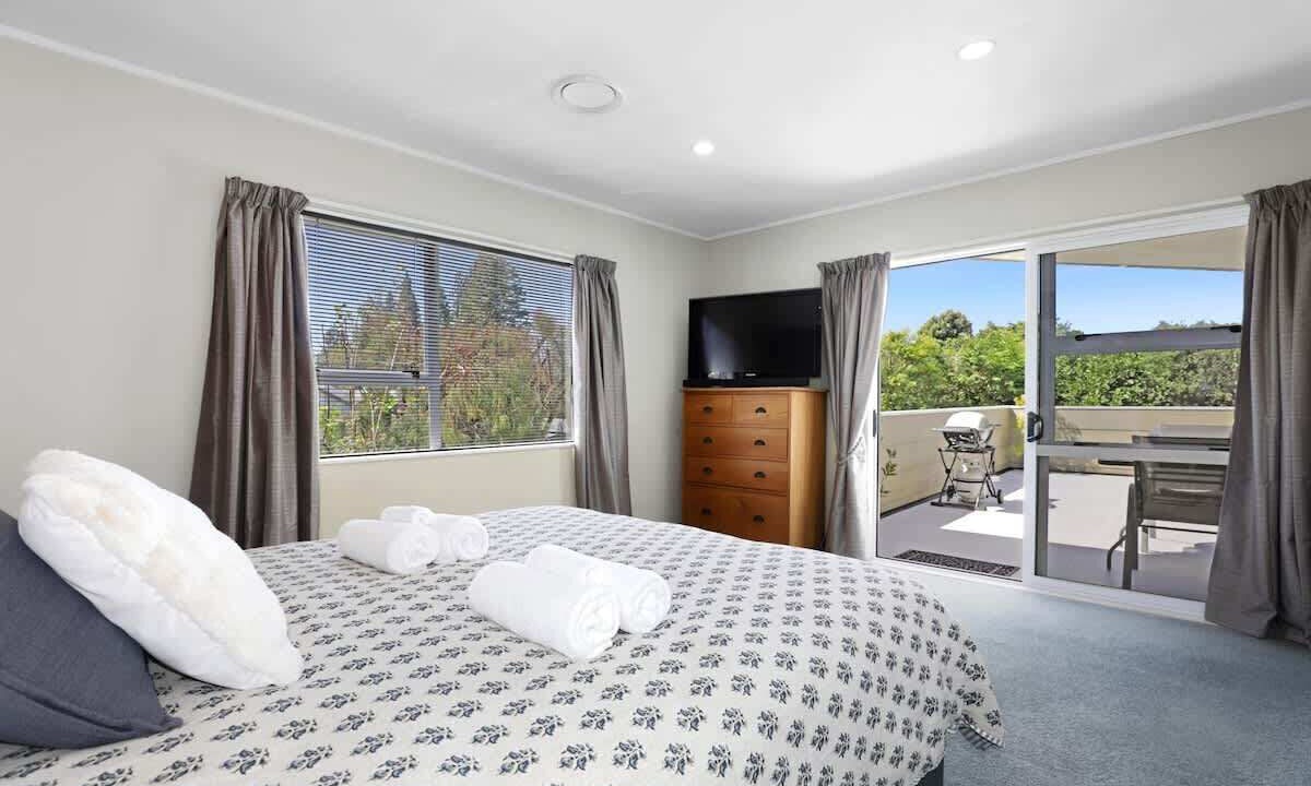 Photo of Others in Lynmore