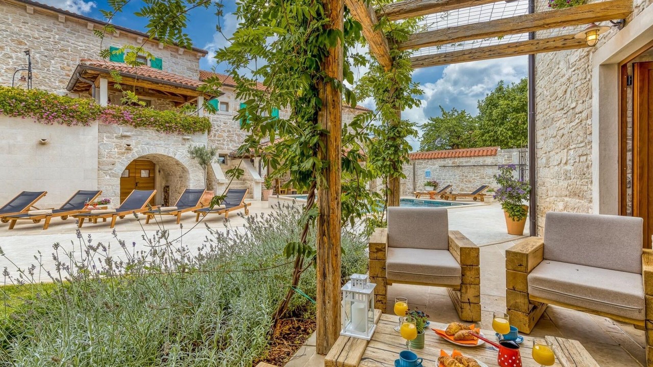 Photo of Patio Balcony in Selina