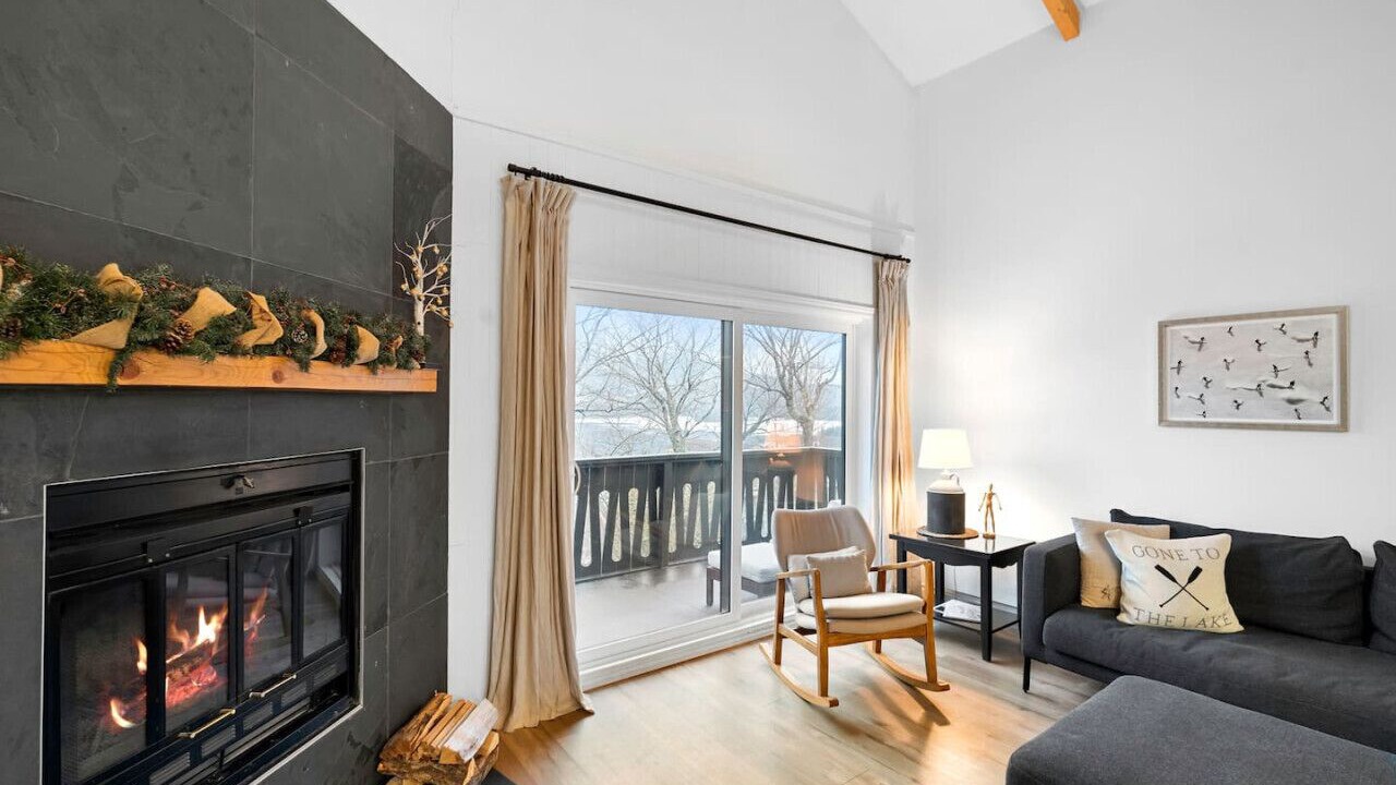 Photo of Livingroom in Mont-Tremblant