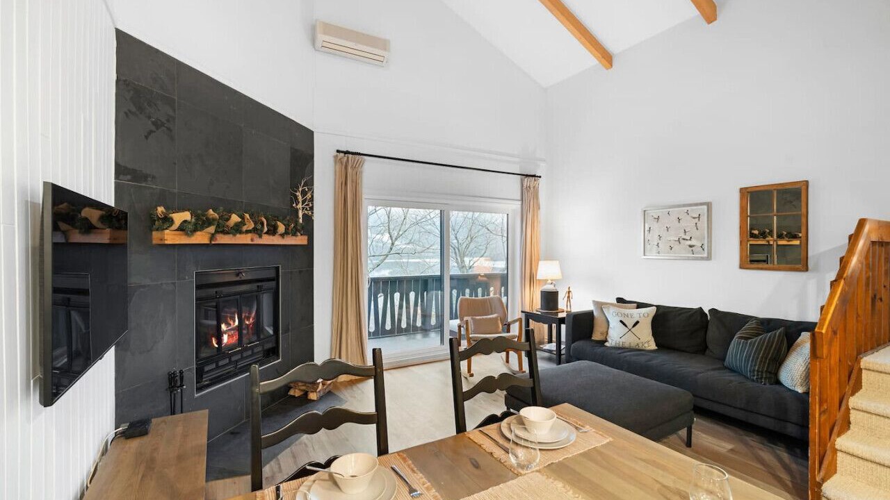 Photo of Livingroom in Mont-Tremblant