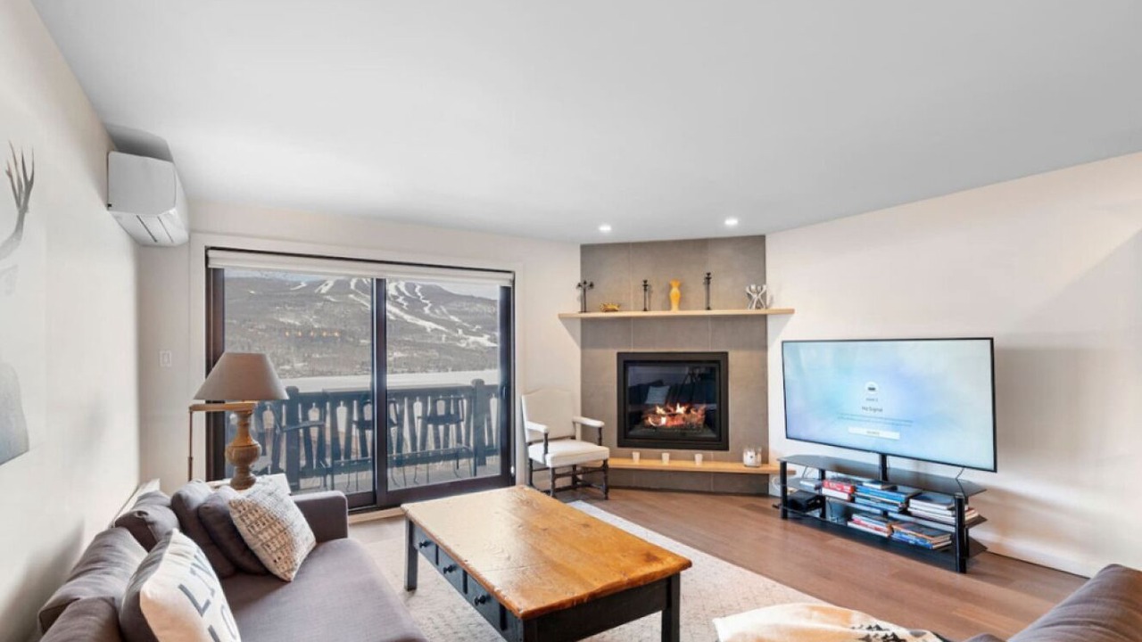 Photo of Livingroom in Mont-Tremblant