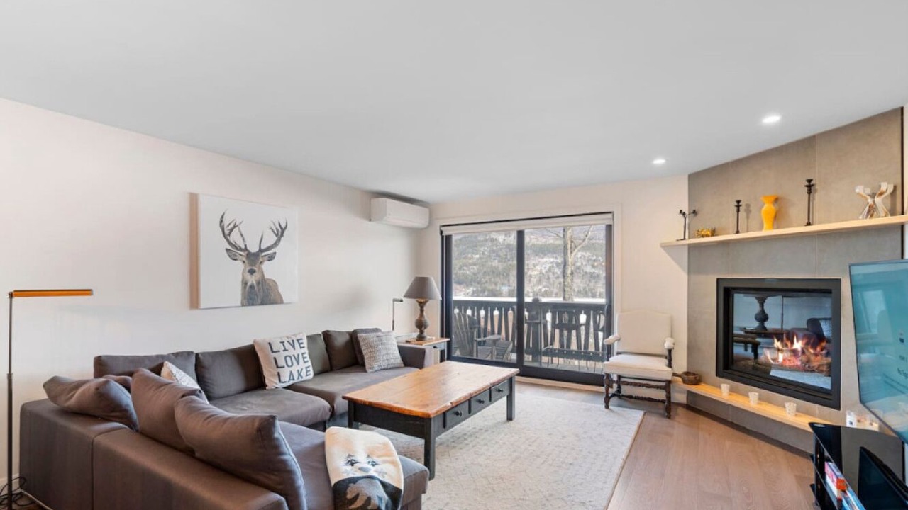 Photo of Livingroom in Mont-Tremblant