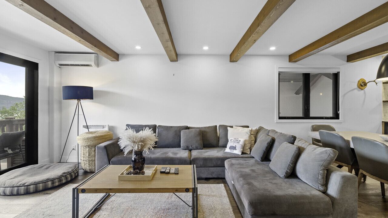 Photo of Livingroom in Mont-Tremblant