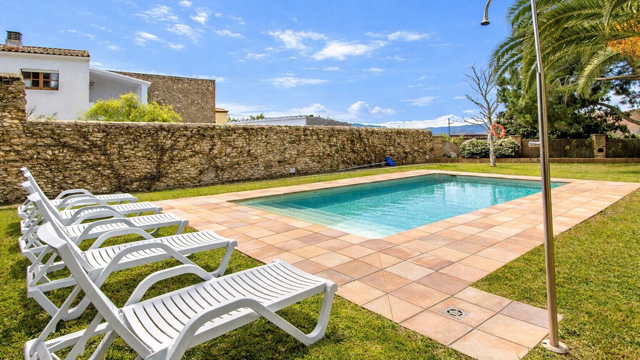 Photo of Outdoor in Santa Oliva