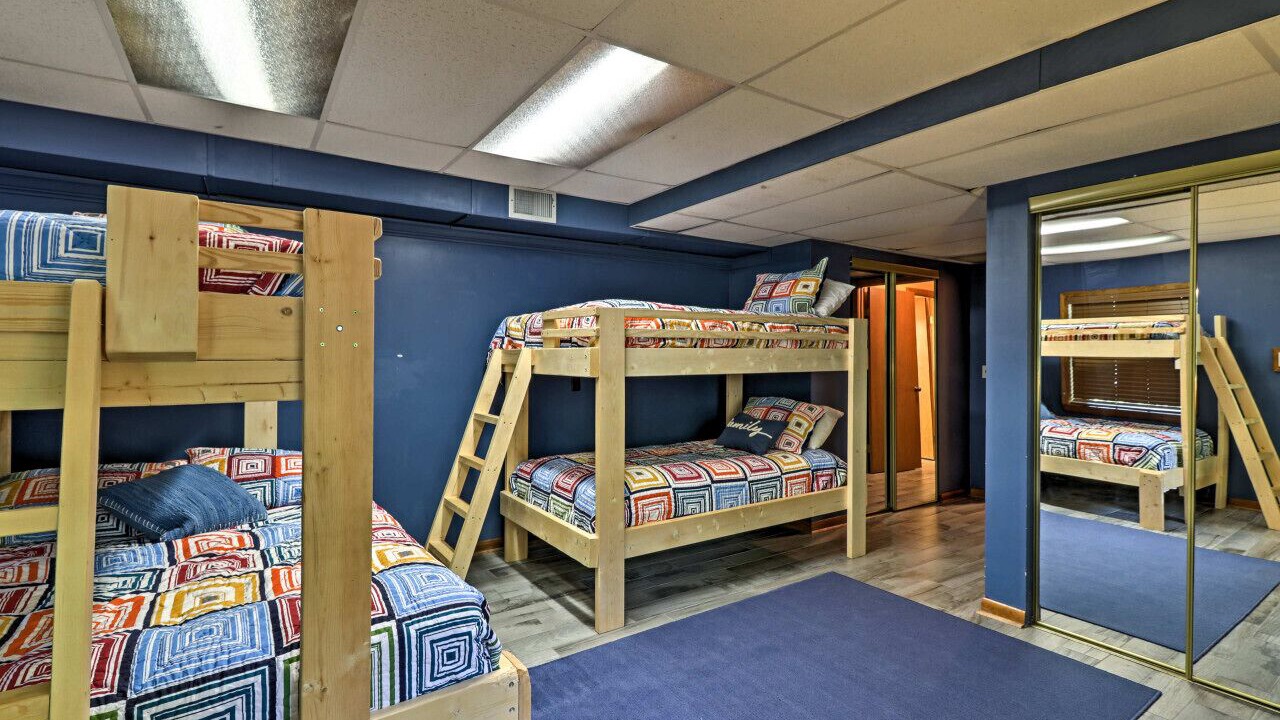 Photo of Bedroom in Fairfield Bay