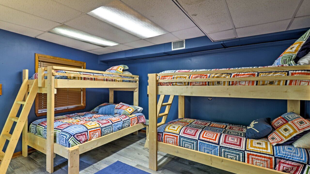 Photo of Bedroom in Fairfield Bay