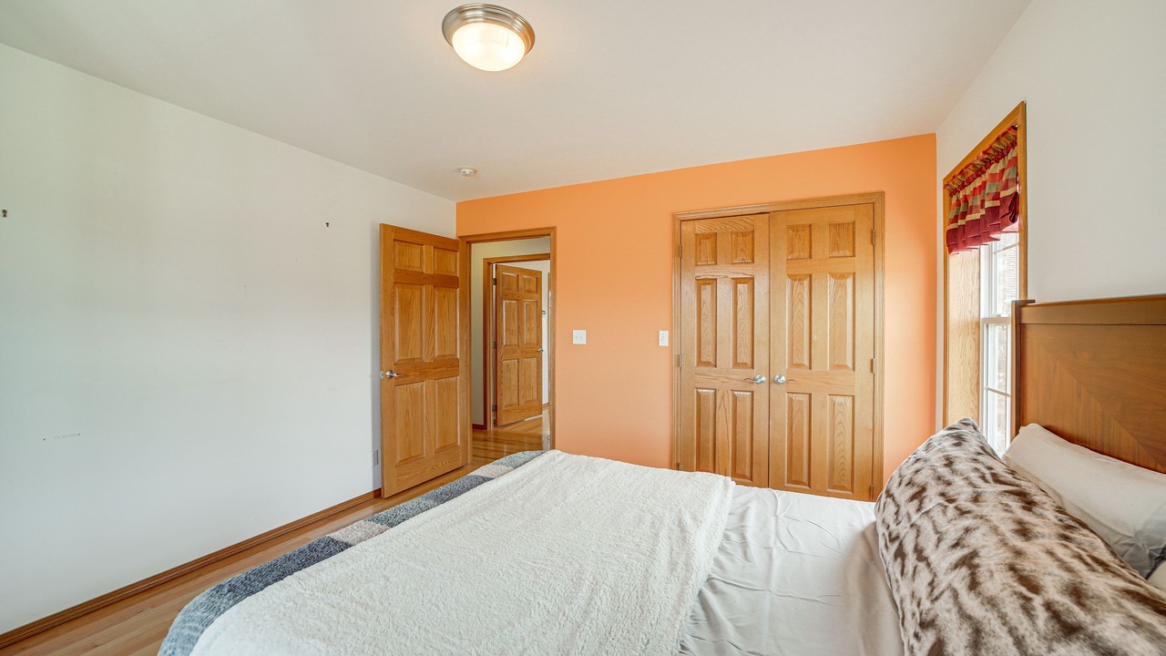 Photo of Bedroom in Craig County