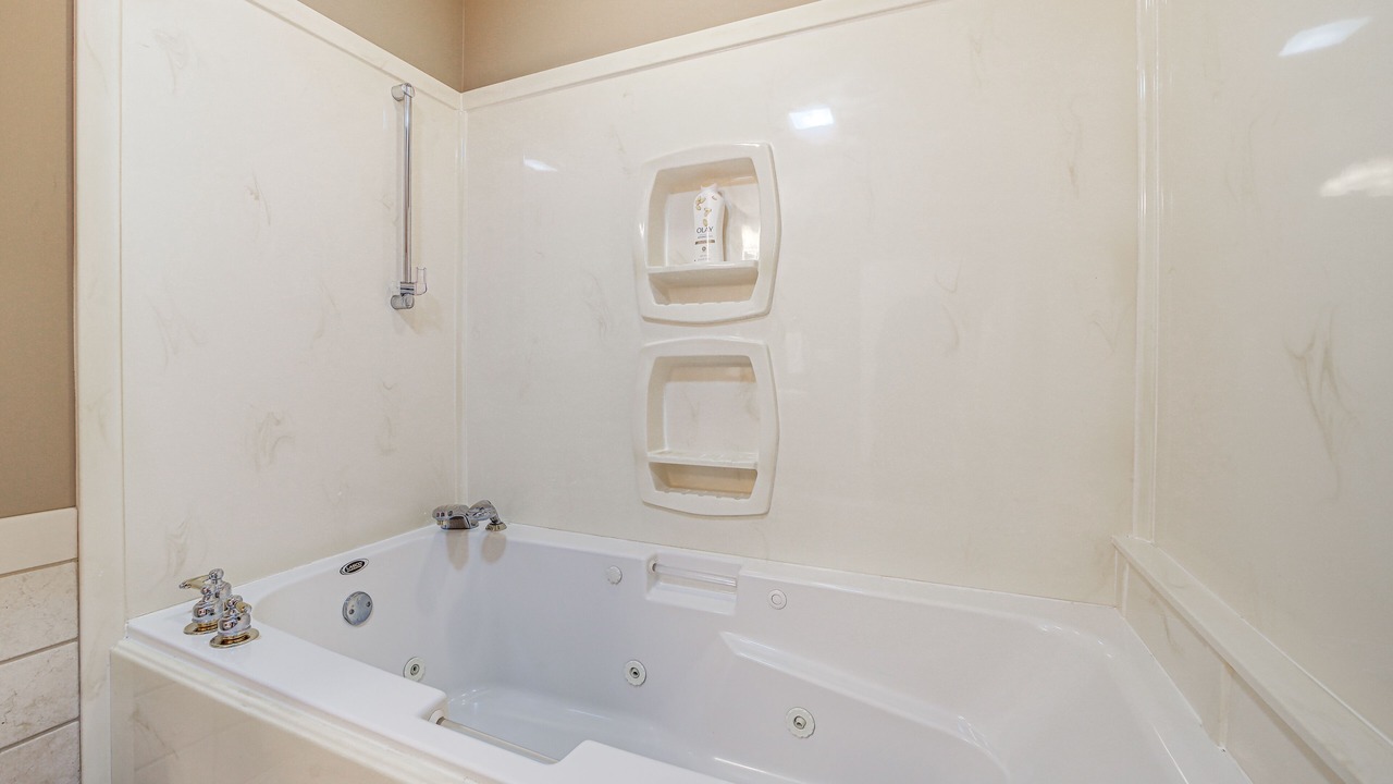 Photo of Bathroom in Craig County