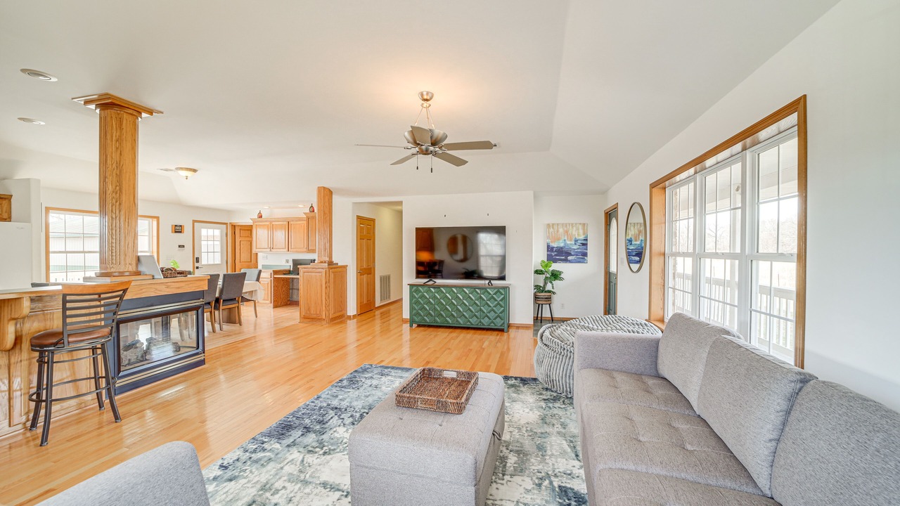 Photo of Livingroom in Craig County