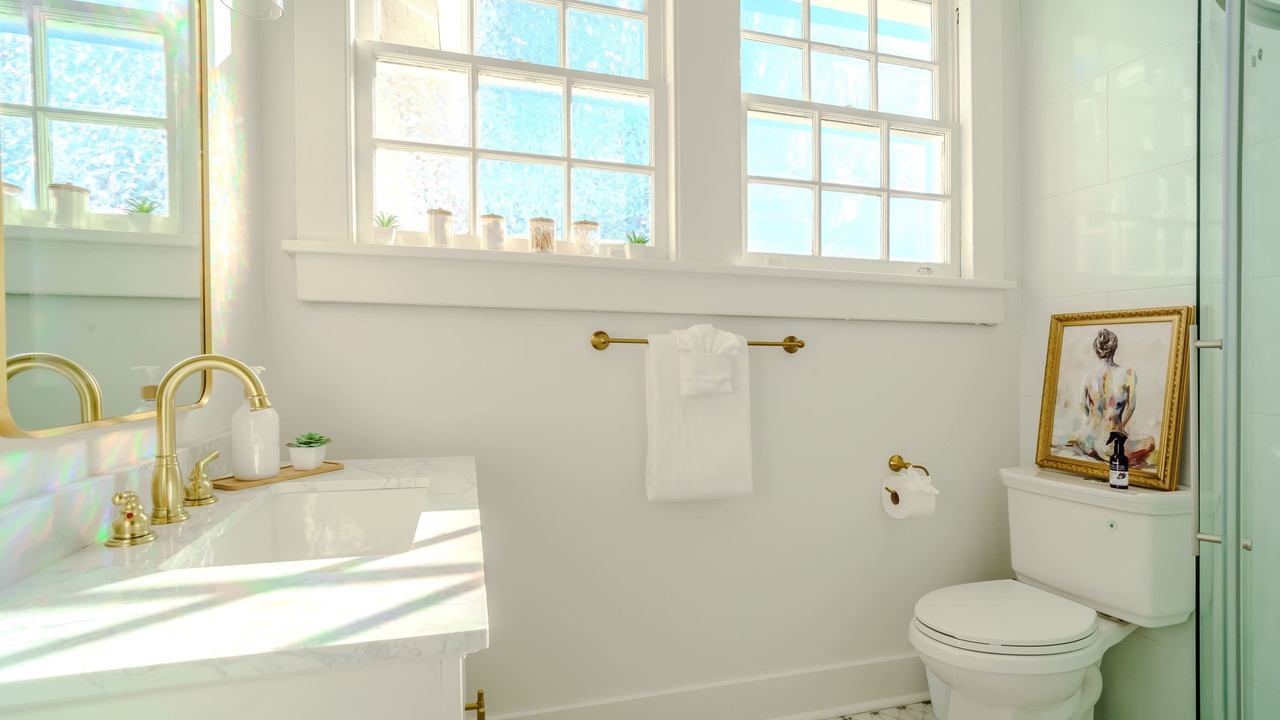 Photo of Bathroom in Touro