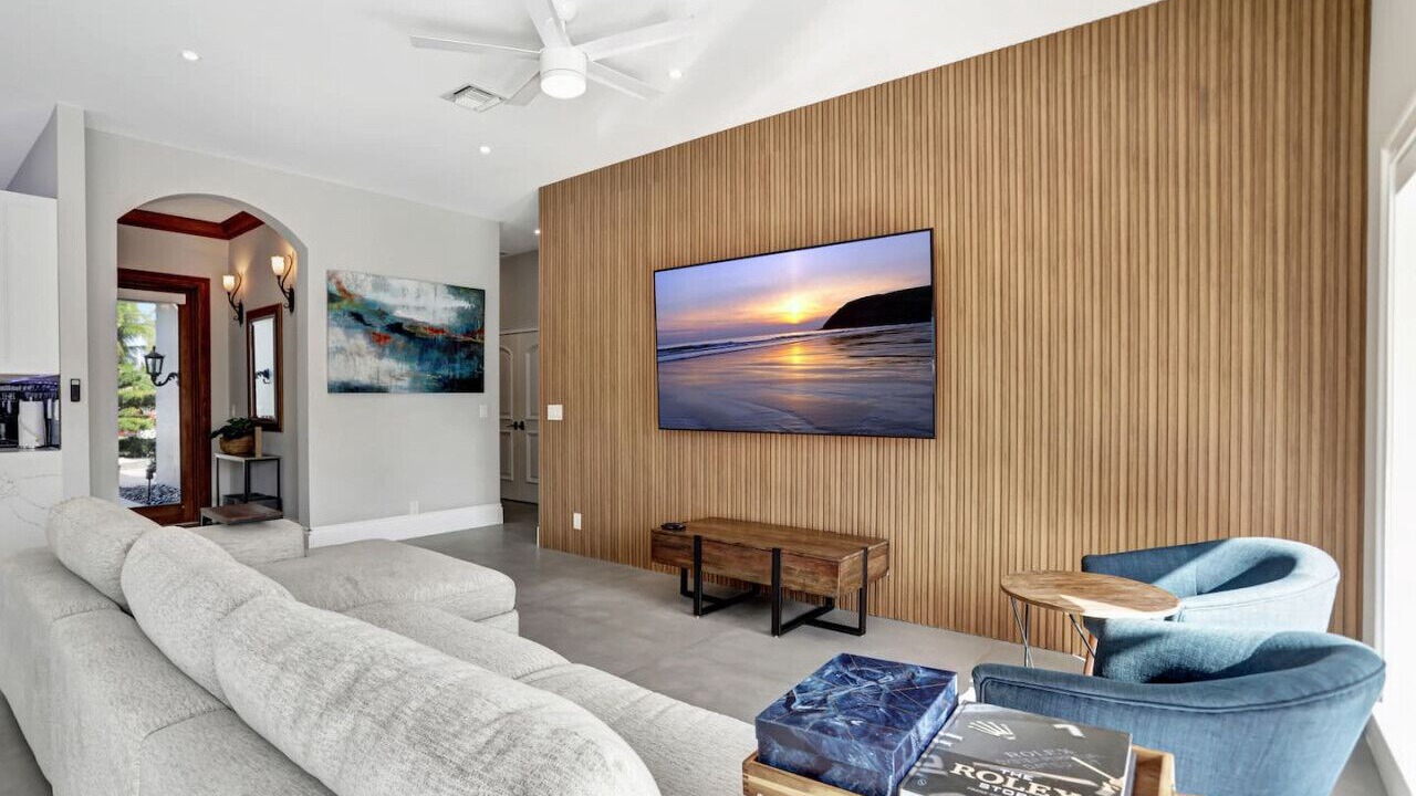 Photo of Livingroom in South New River Isles