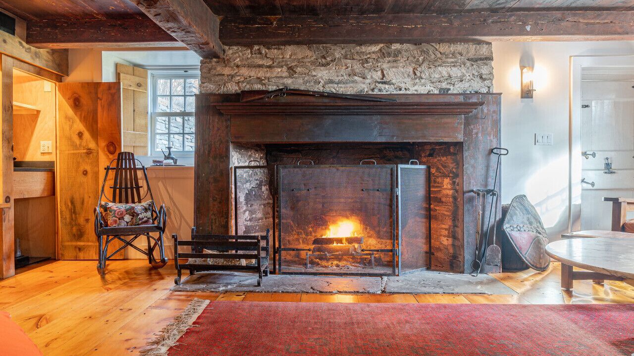 Photo of Livingroom in Town of Marbletown