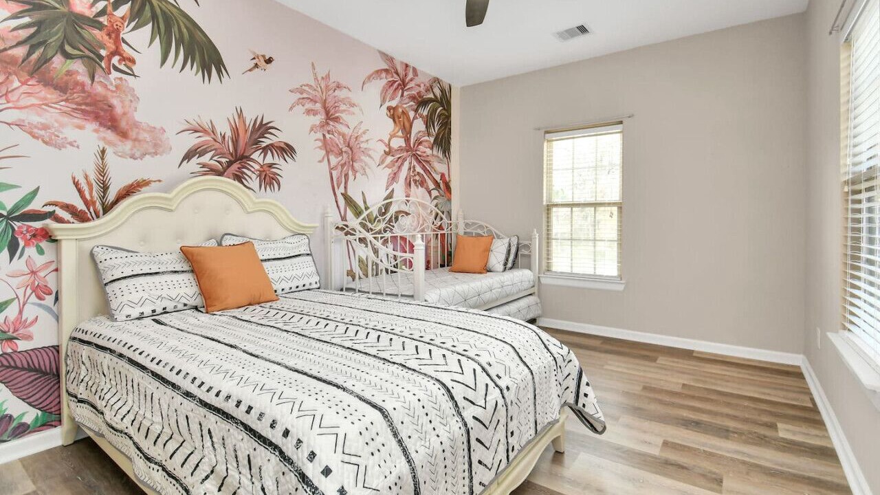 Photo of Bedroom in Conroe