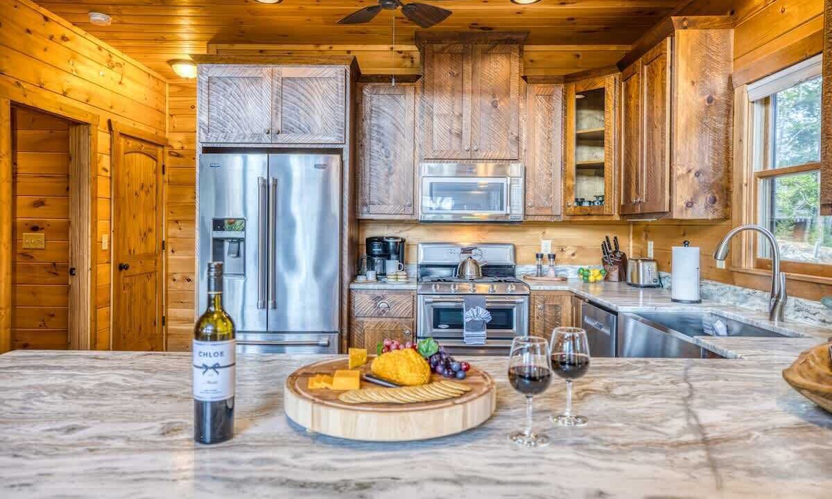 Photo of Others in Aska