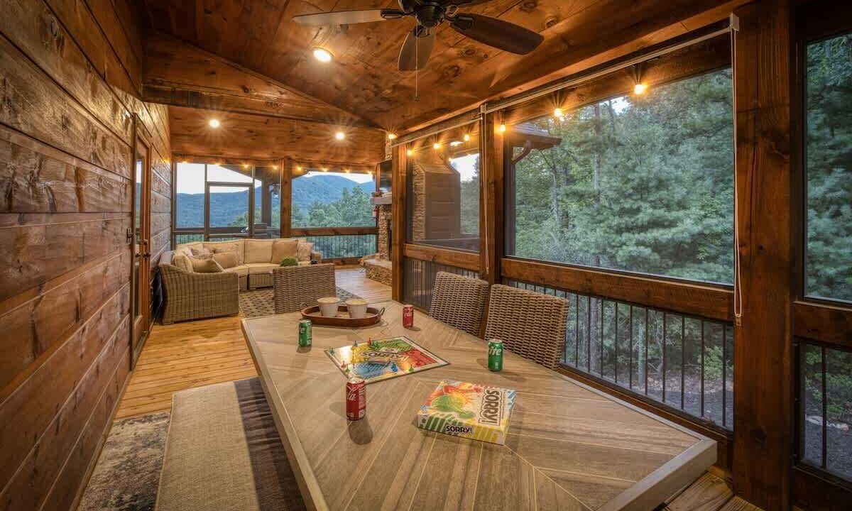 Photo of Others in Aska