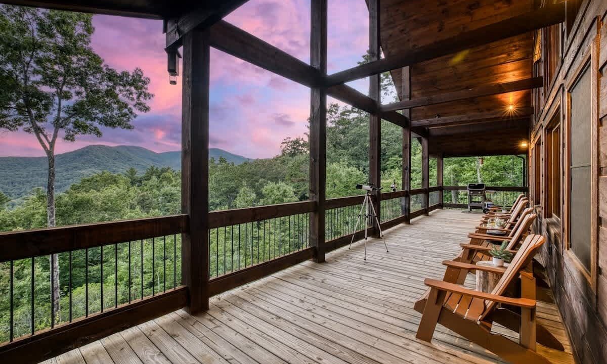 Photo of Others in Aska