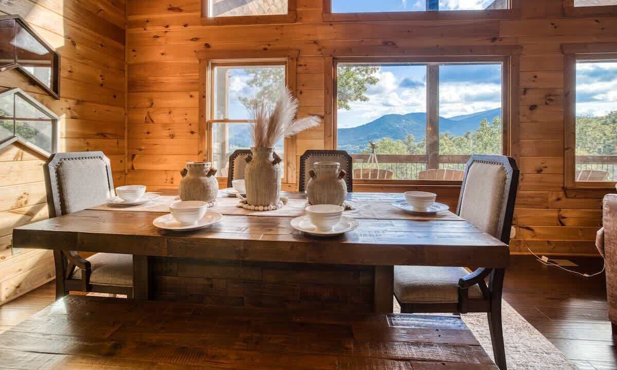 Photo of Others in Aska