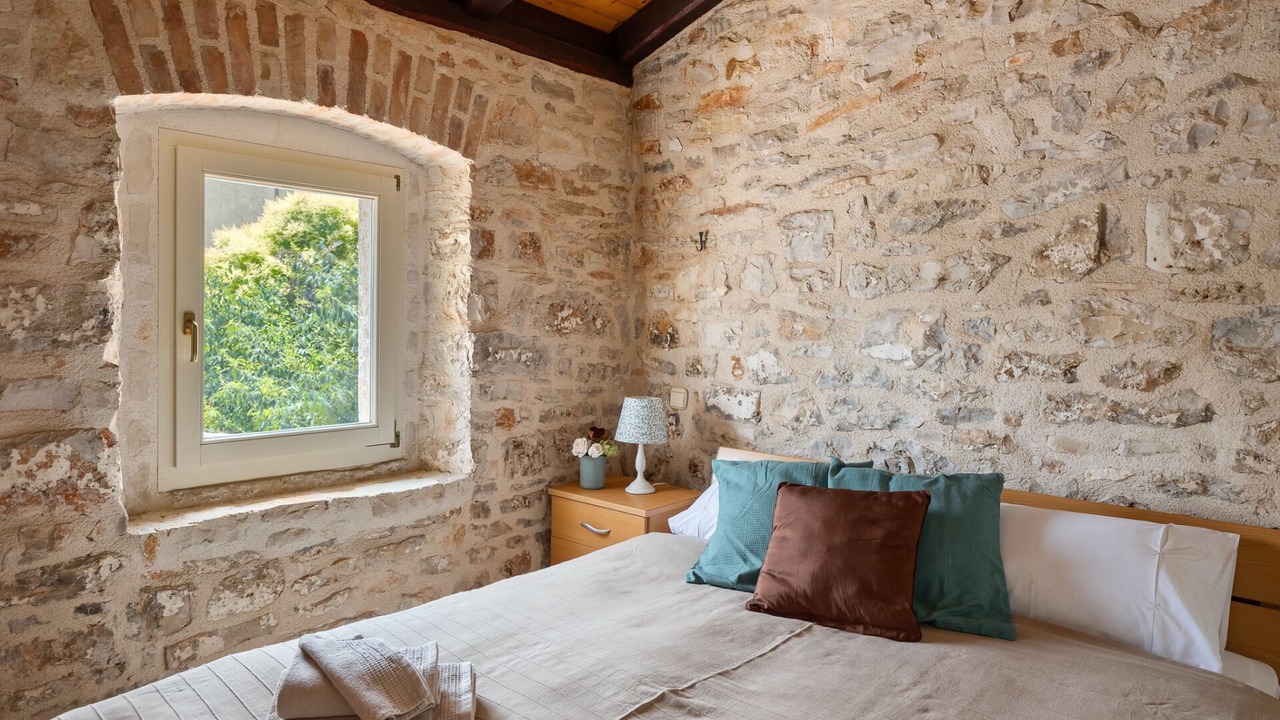 Photo of Bedroom in Tar