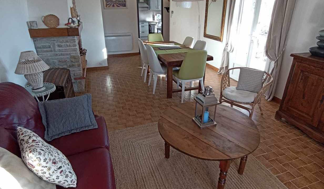 Photo of Livingroom in Villeneuve