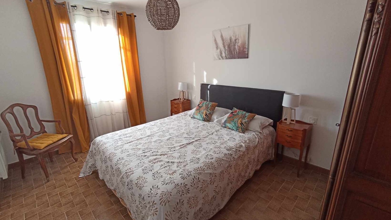 Photo of Bedroom in Villeneuve