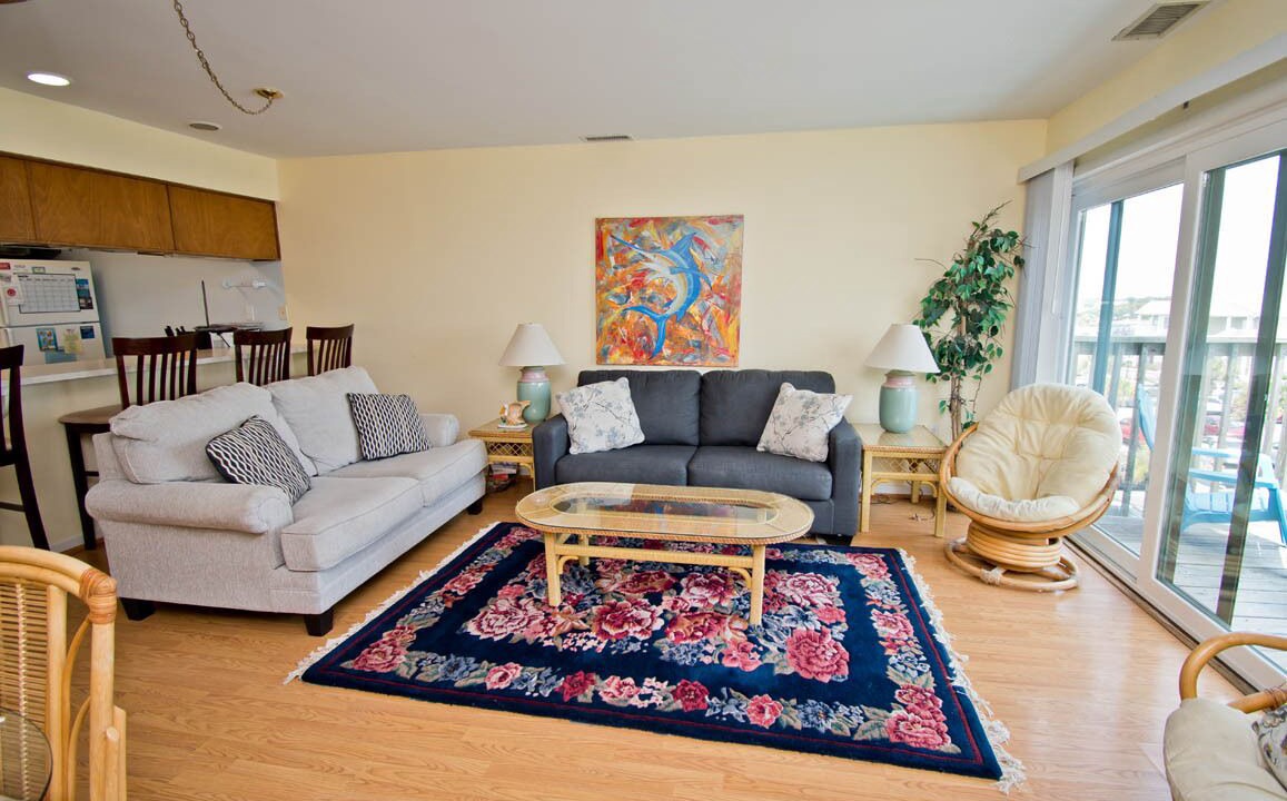 Photo of Livingroom in Emerald Isle