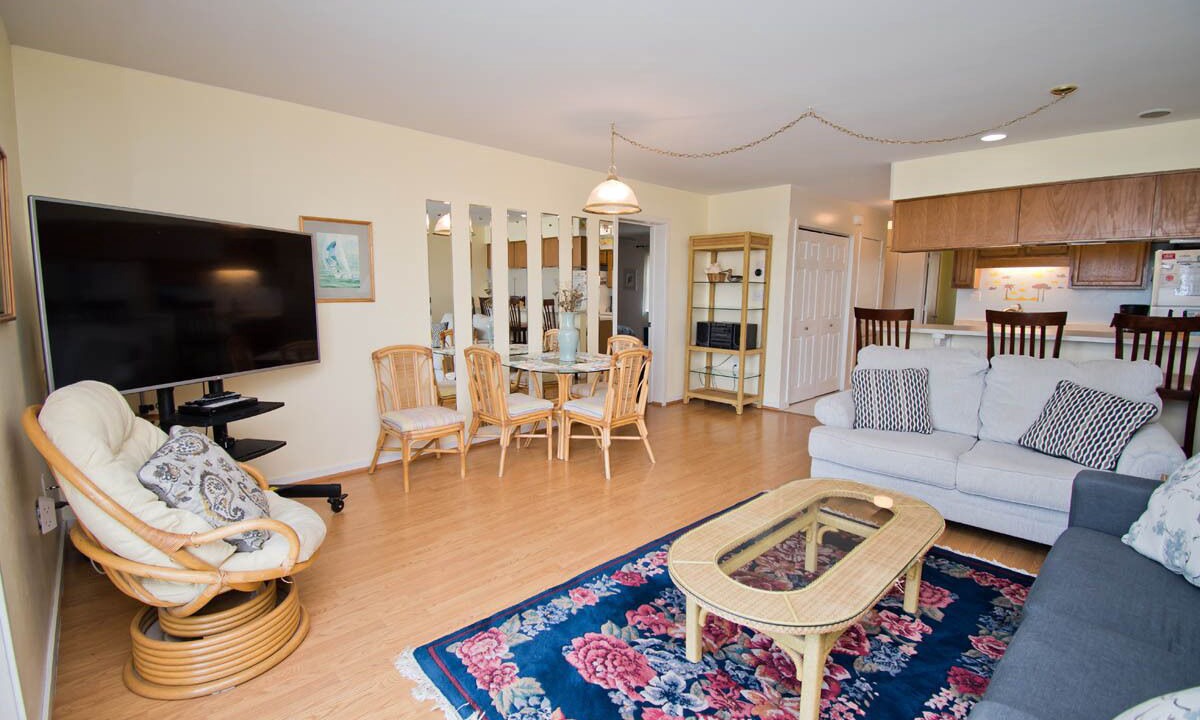 Photo of Livingroom in Emerald Isle
