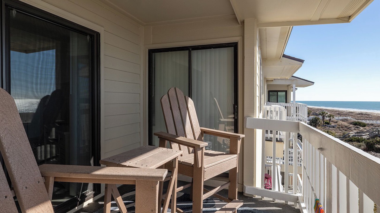 Photo of Patio Balcony in Emerald Isle