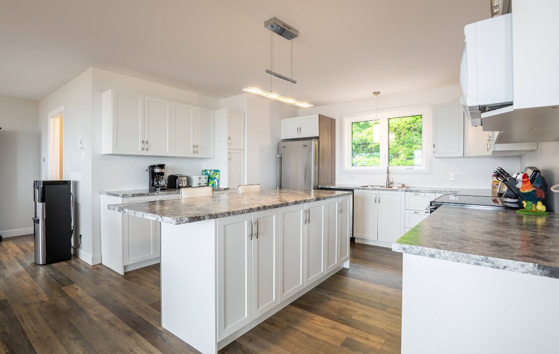 Photo of Kitchen in St-Francois-de-l'Ile-d'Orleans