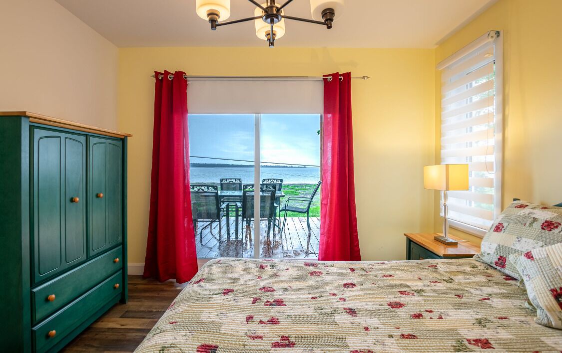 Photo of Bedroom in St-Francois-de-l'Ile-d'Orleans
