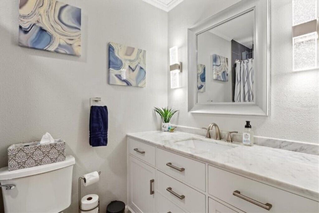 Photo of Bathroom in Sarasota Springs