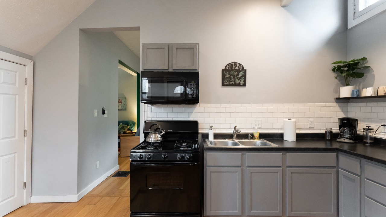 Photo of Kitchen in Babe Denny