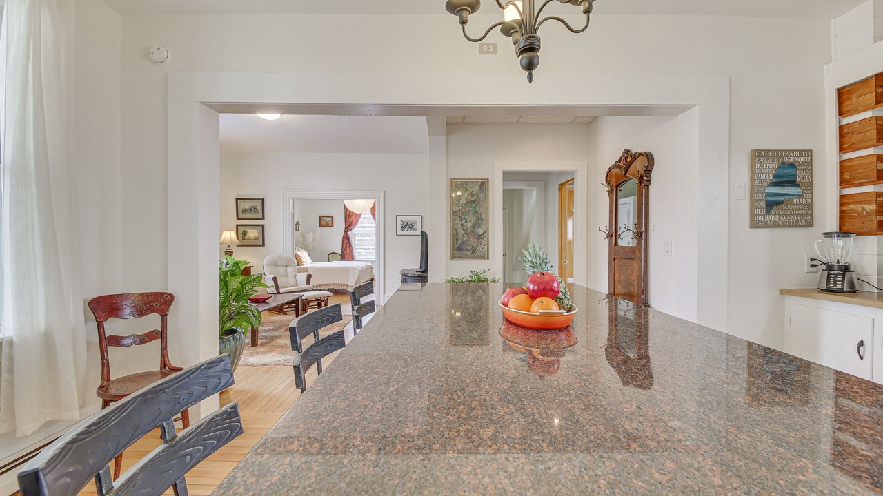 Photo of Others in Gardiner