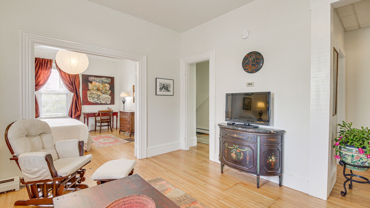 Photo of Others in Gardiner