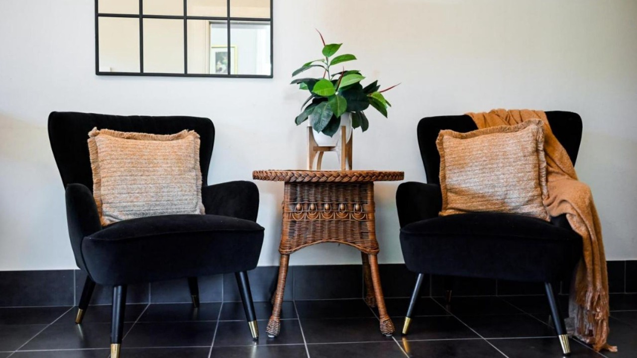 Photo of Others in Mansfield