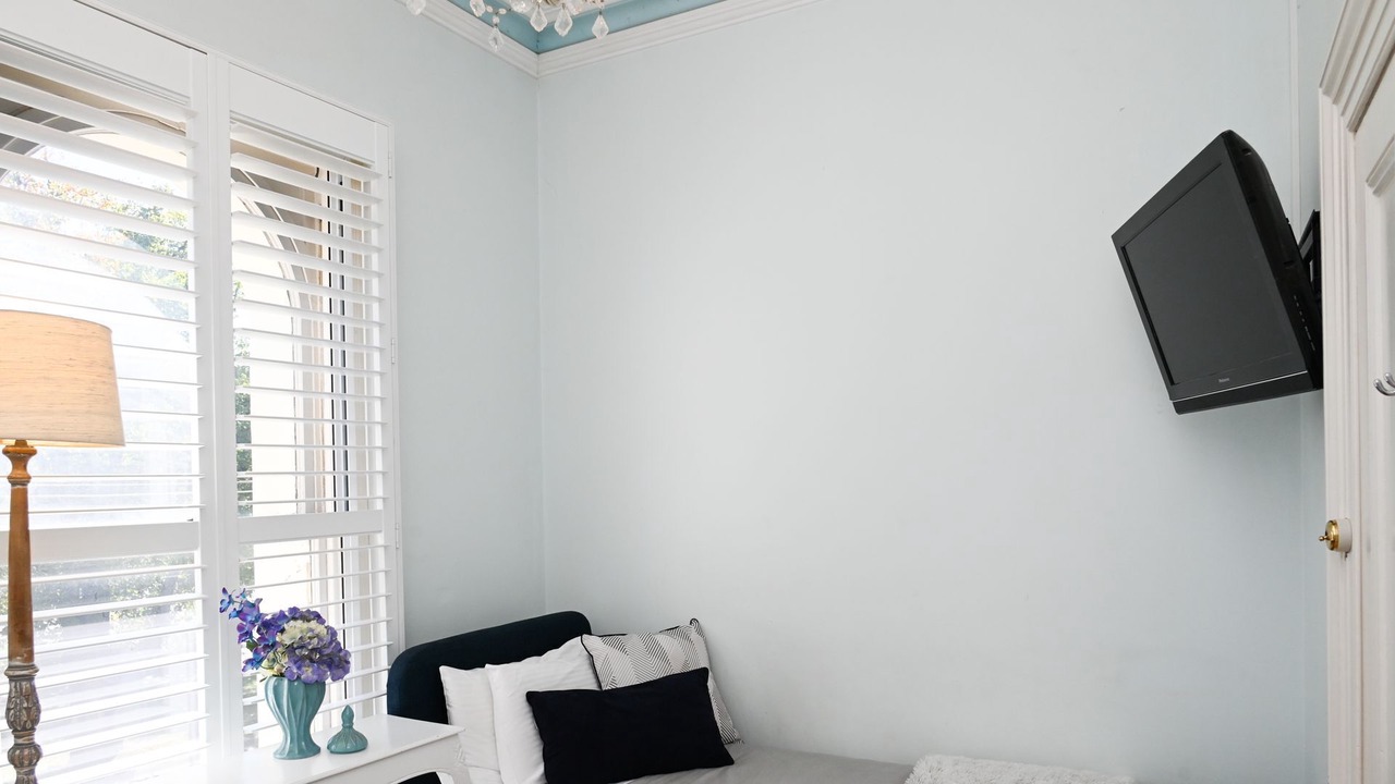 Photo of Others in Mansfield